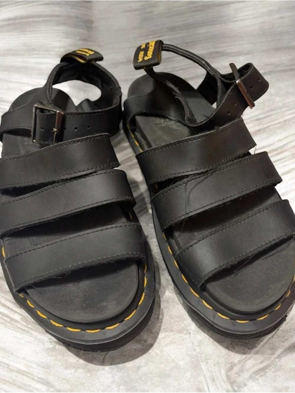 Dr Marten Blaire Black Leather Strappy Sandals with Yellow Stitching Sz 5 Women